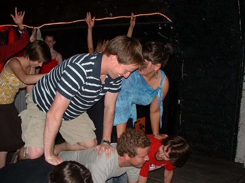 idback0100.JPG