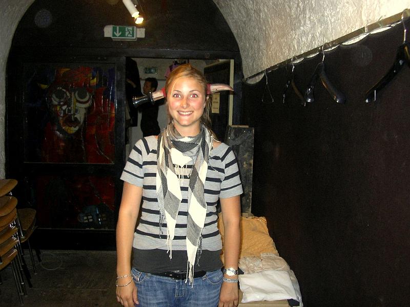 idback0309.JPG