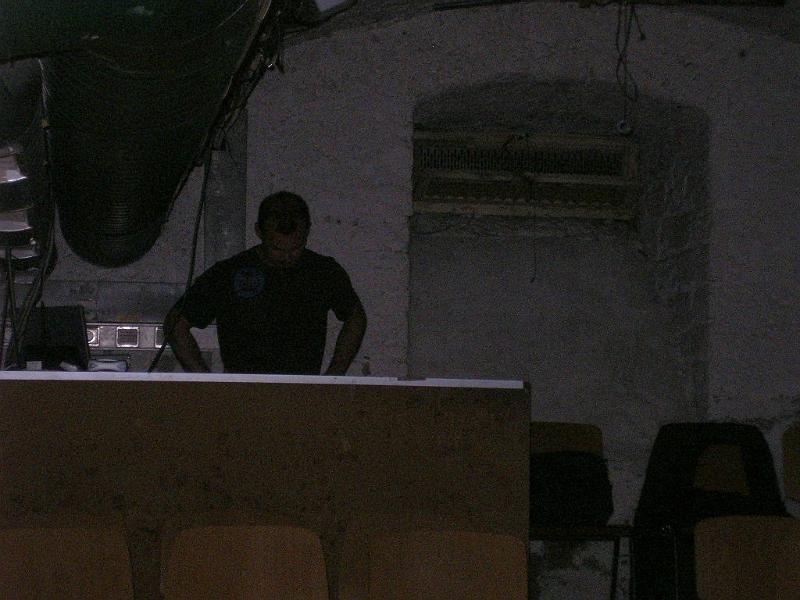 idback0379.JPG